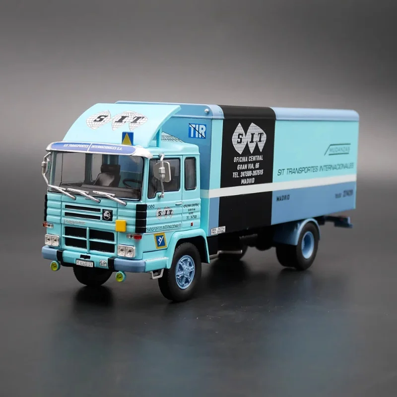 

IXO Diecast 1:43 Scale Pegaso 1080 1972 Alloy Truck Model Finished Product Simulation Toy Collection Gift Static Model Ornament