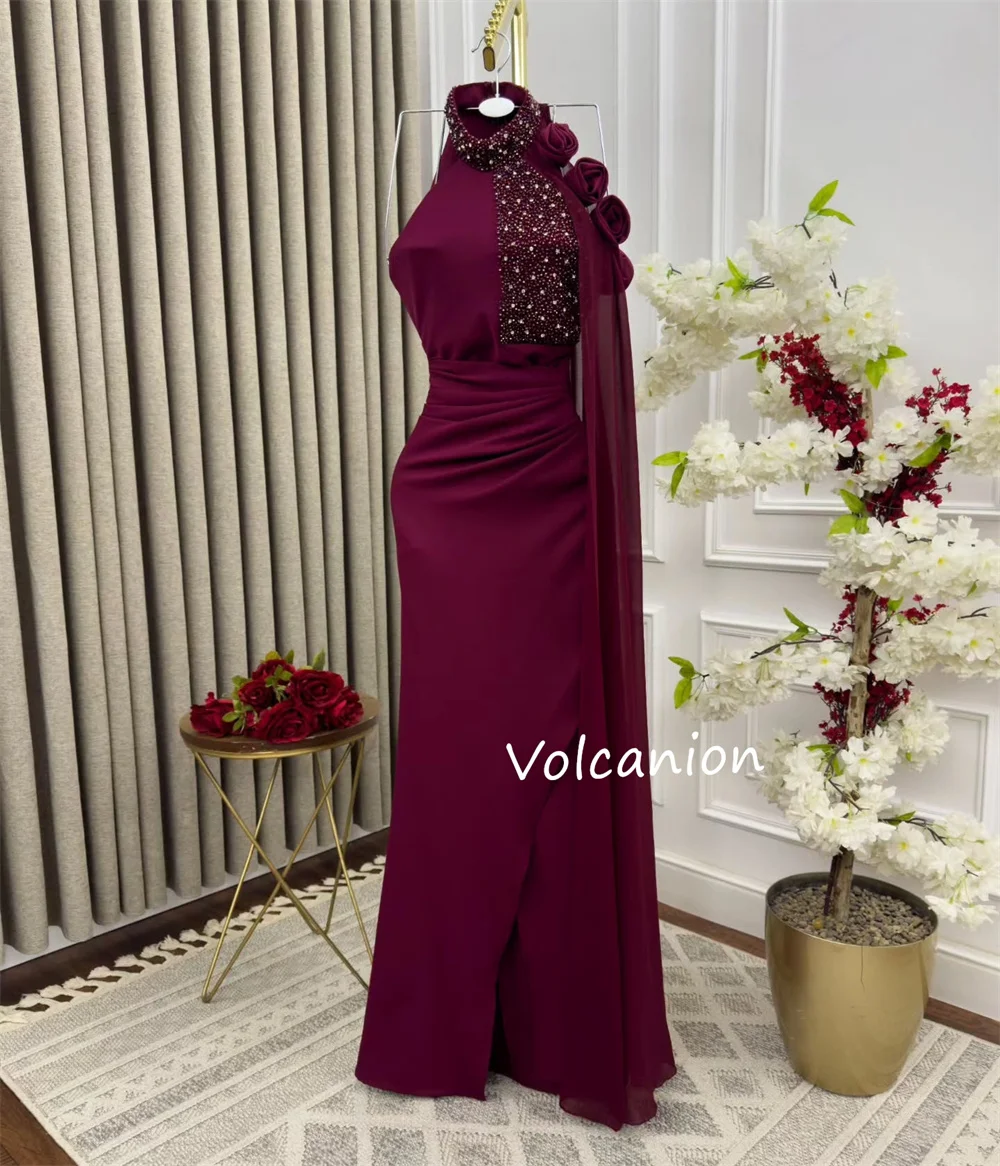 Maßgeschneiderte Abendkleider, Jersey-Applikation, Perlenstickerei, Etui-Neckholder, Midi-Kleider, maßgeschneiderter Anlass, klassisch, exquisit, hohe Qualität