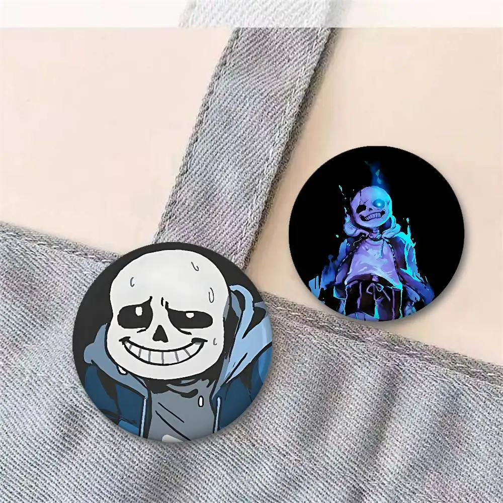 Cute H-Undertale Sans-W Badges Button PinsBrooch Creative Funny Quotes Badge Clothes Backpack Jewelry Gift For Kids Friends