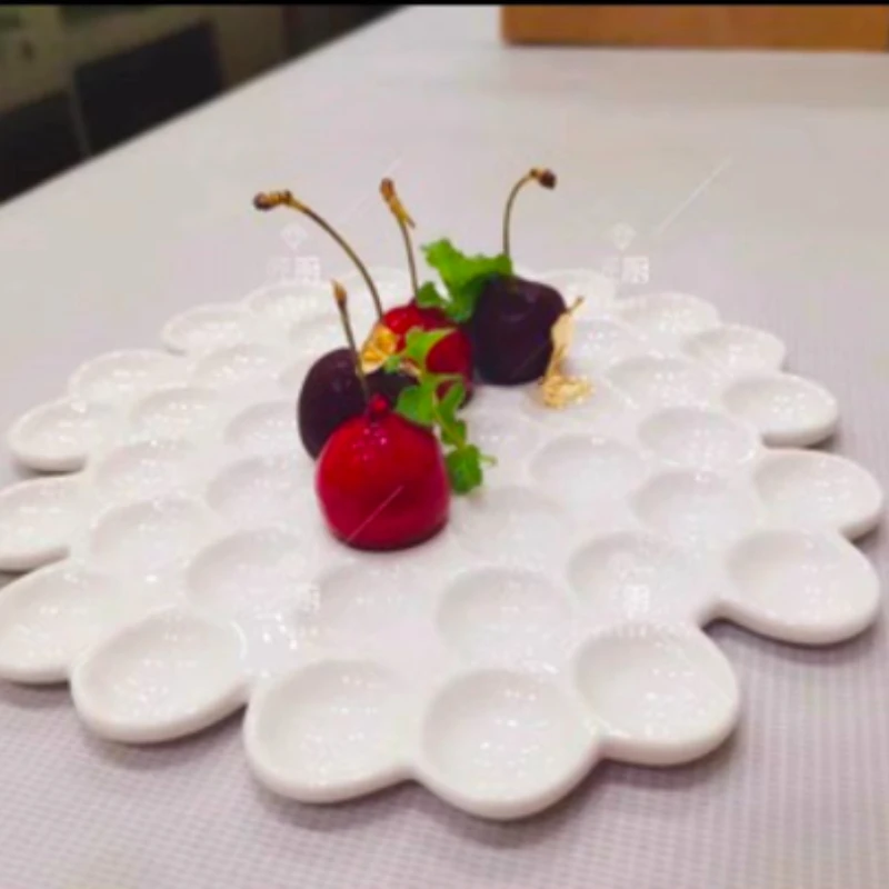

Pure White Circular Ceramic Dinner Plate Restaurant Dessert Dish Sushi Plate Molecular Cuisine Display Plate Specialty Tableware