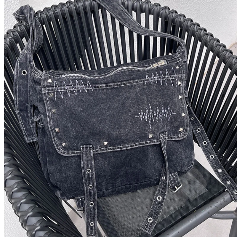 

Уличная джинсовая холщовая сумка в стиле ретро, большая вместительная сумка на одно плечо с диагональным крестом, корейская версия, стильная повседневная большая сумка