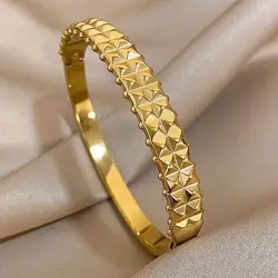Fashion Rivet Stainless Steel Cuff Bangle Bracelet for Women 2024 Statement 18K Gold Plated Waterproof Jewelry Couple Gifts