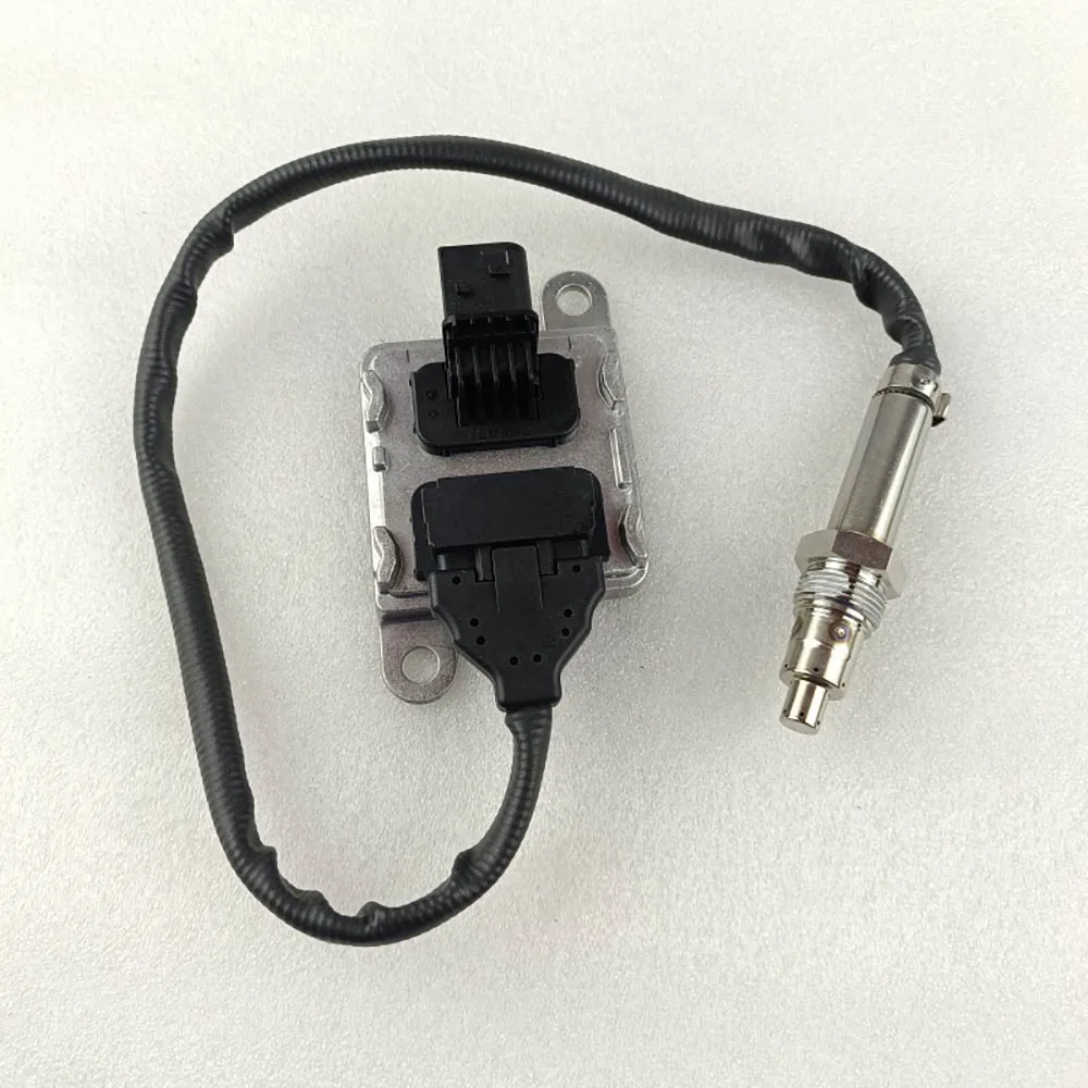Replacement Parts Nitrogen Oxygen NOX Sensor 24V 4326869 for 6.7L Engine Truck