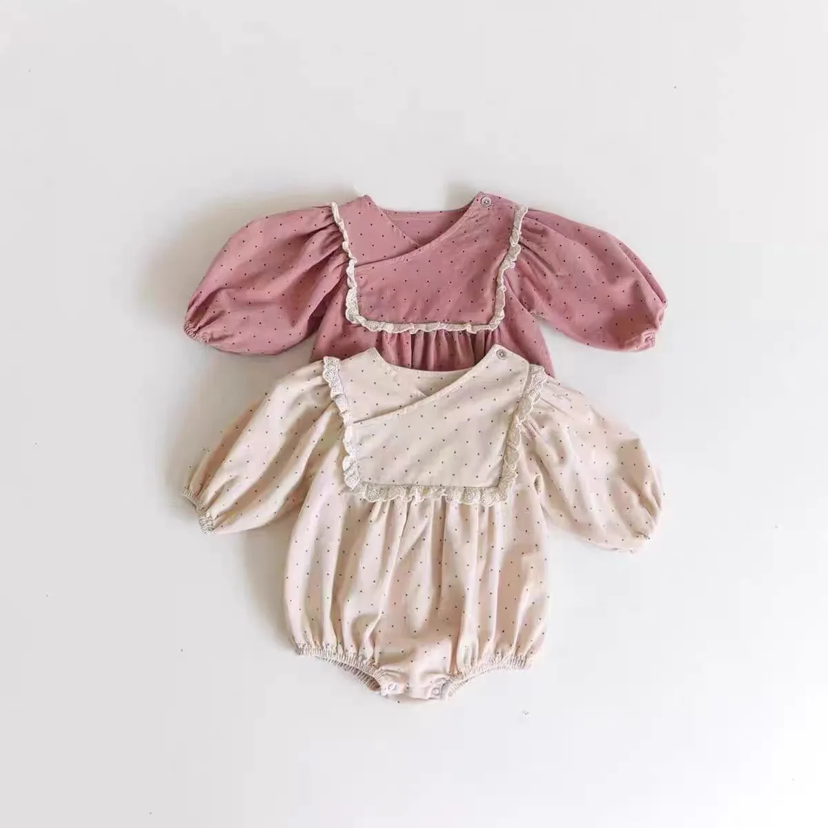 

Baby Clothing 2024 Spring Autumn Baby Fashion Retro Classic Corduroy Lace Long-sleeved Baby Girls Style Crawling Suit