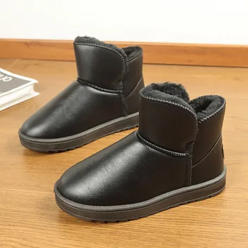 Sıcak Siyah erkek Kar Botları Artı Boyutu 47. Su Geçirmez Deri Kadın Kış Ayakkabı Peluş Isınmış Platform Çizmeler Erkekler Için botas de cuero