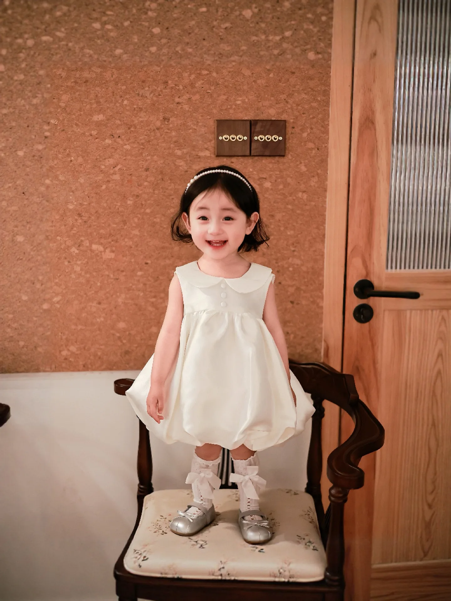 Custom Flower Girl Dress Wedding Gown Birthday Party Pageant Sleeveless Peter Pan Collar Satin Baby Dress فساتين اطفال