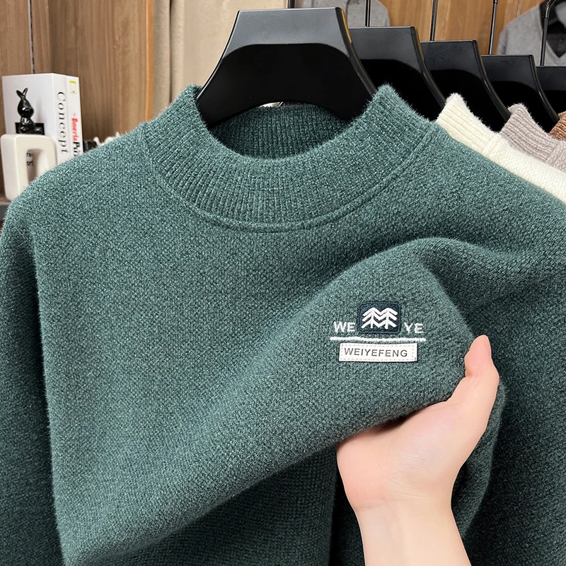 

Luxury Brand Hot Sales Men's O-Neck Knitted Pullover Embroid One Piece Velvet Thicken Sweater Winter New Arrival Casual Menswear