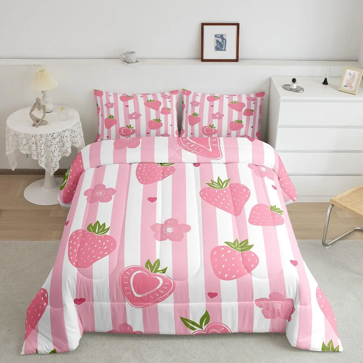 Kids Cartoon Strawberry Bedding Set King Size Pink Stripe Comforter Set for Boys Teens Decor Flower Print Comforter Kawaii Quilt