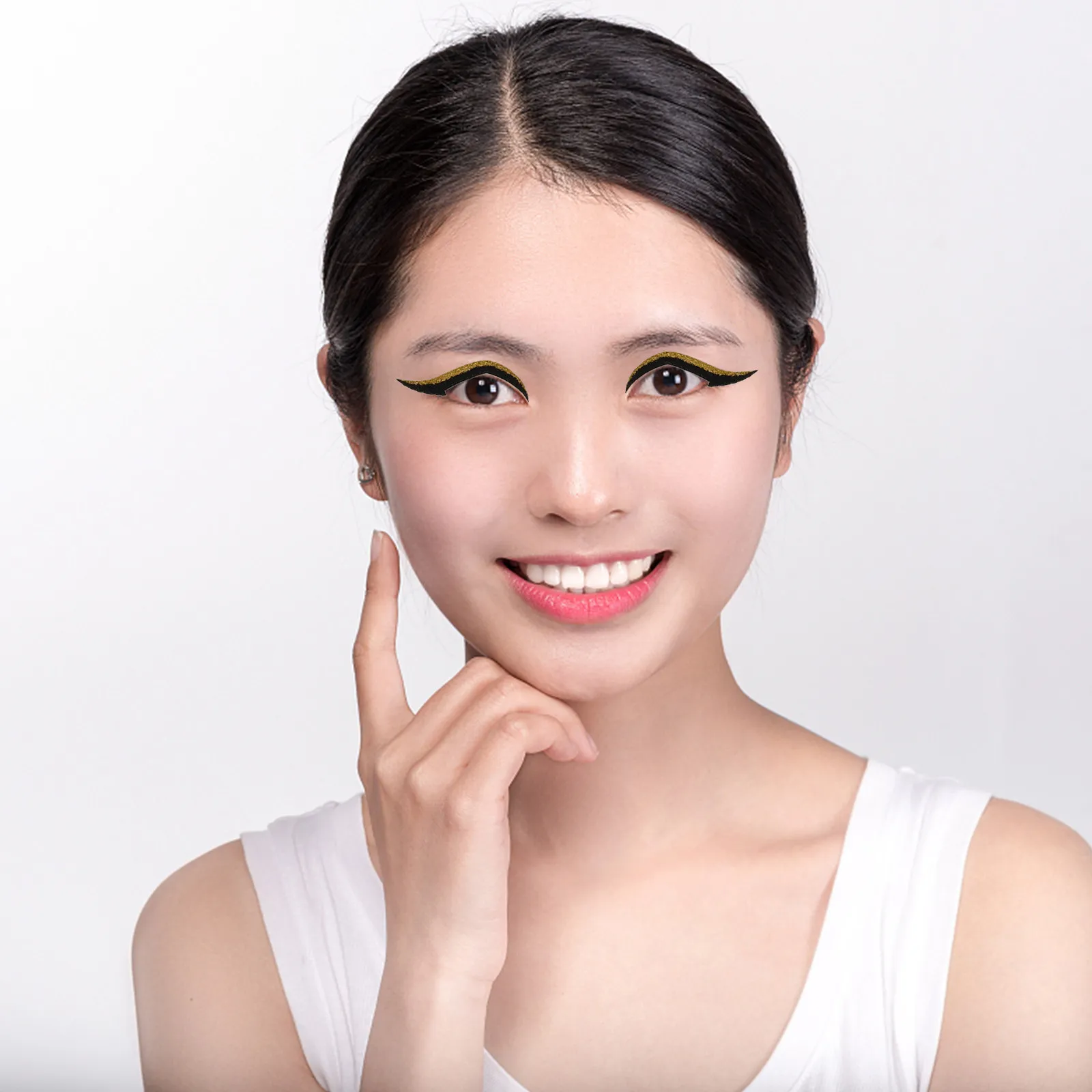 

20Pairs Eyeshadow Stickers Reusable Eyeliner Decals Lightweight Sticky Eye Makeup Tool for Wedding Dating Daily Use