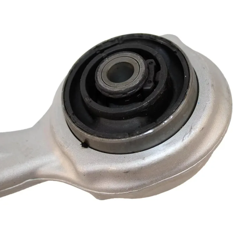 Control Arm 2123303111 2123303211 for Mercedes-Benz C218 W212 CLS400 CLS550 E250 E350 E550 4Matic