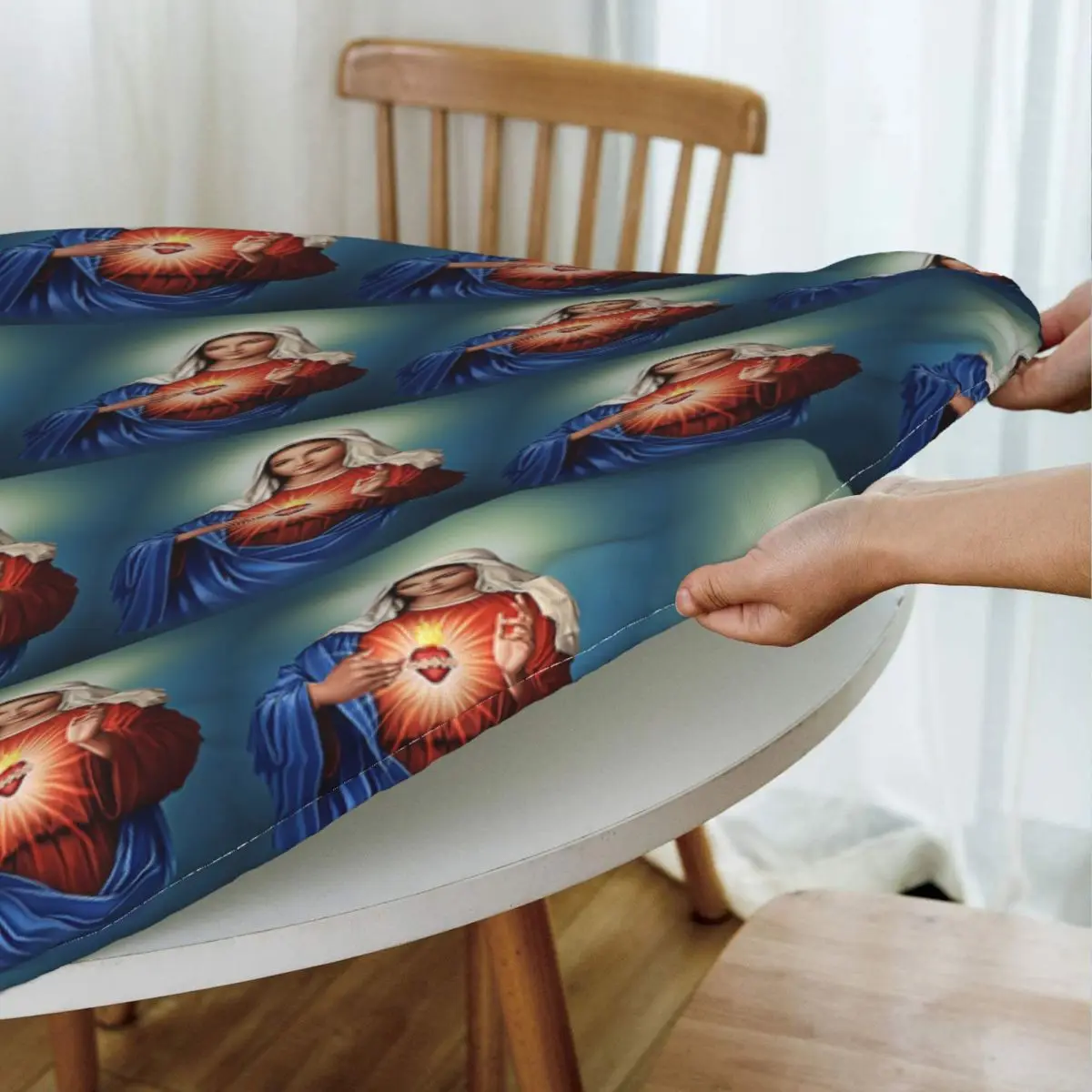 Immaculate Heart Of Mary Virgin Mary Waterproof Round Tablecloth Oilproof Table Cloth for Kitchen Events Dining Table Cover