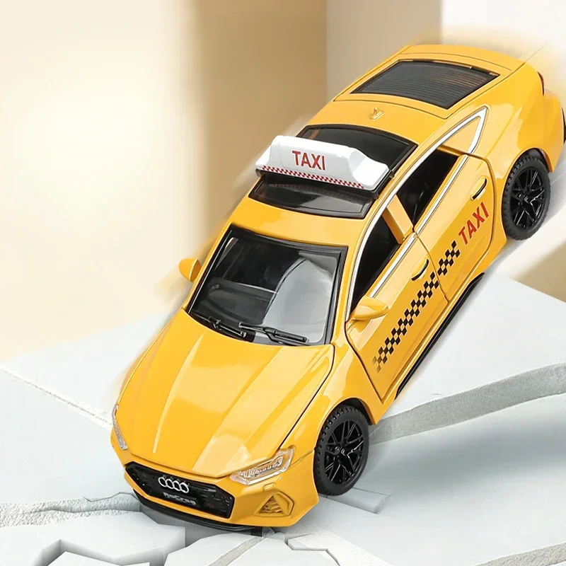 Diecast 1/32 Audi RS7 Taxi Modello di Auto Con Suono Luce Pullback Casting Giocattoli In Metallo Veicoli Per Bambini Ragazzi Regalo Collective VoitureFash