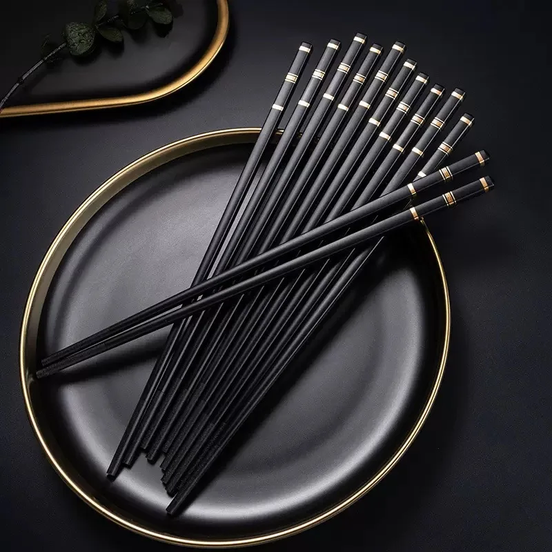 5/3/1Pairs Japanese Chinese Chopsticks Sushi Sticks Reusable Metal Korean Chopsticks Set Healthy Alloy Tableware Palillos Chinos