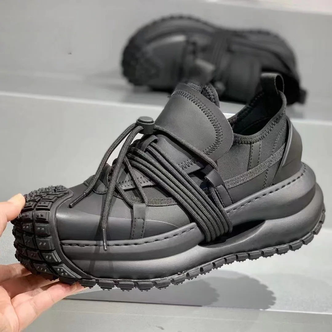 

New sports lightweight breathable mesh running shoes increase height casual trend youth shoes