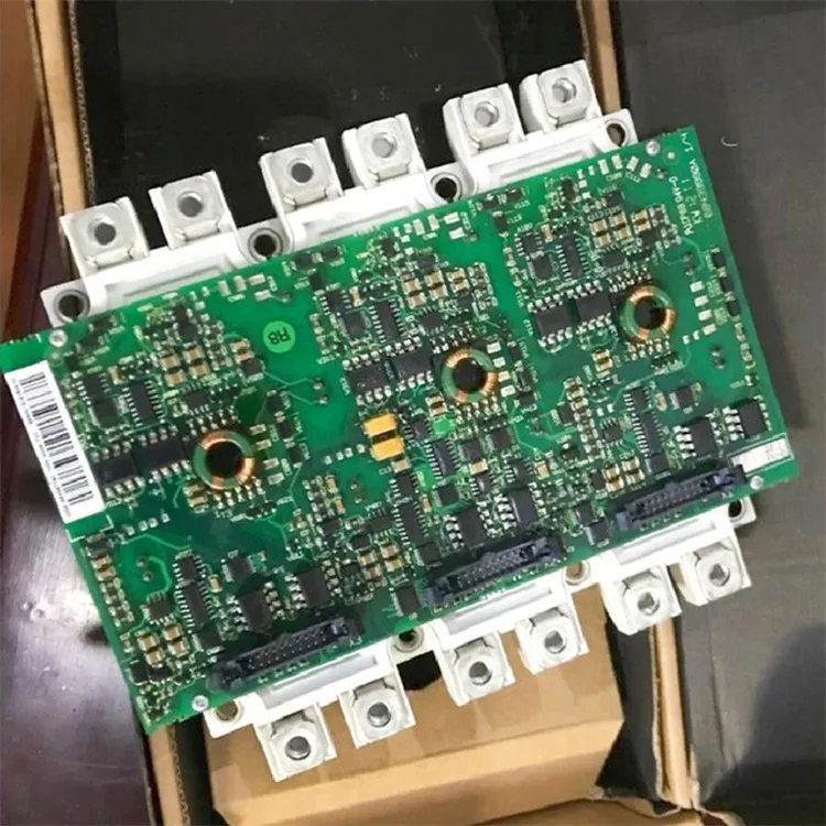 FS300R17KE3/AGDR-76C وحدة الاتصالات FS300R17KE3AGDR-76C