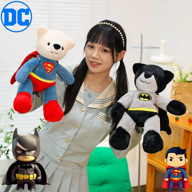 

Милые креативные плюшевые игрушки постоянного тока с изображением Супермена и Бэтмена для мальчиков и девочек, новые модные мягкие и приятные для кожи мягкие игрушки