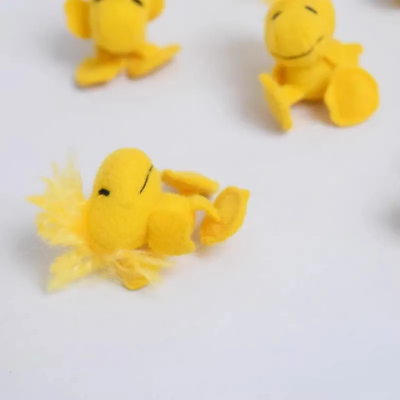 10 peças 4cm bonito os amendoim snoopy woodstock pássaro brinquedos de pelúcia boneca animal bonito