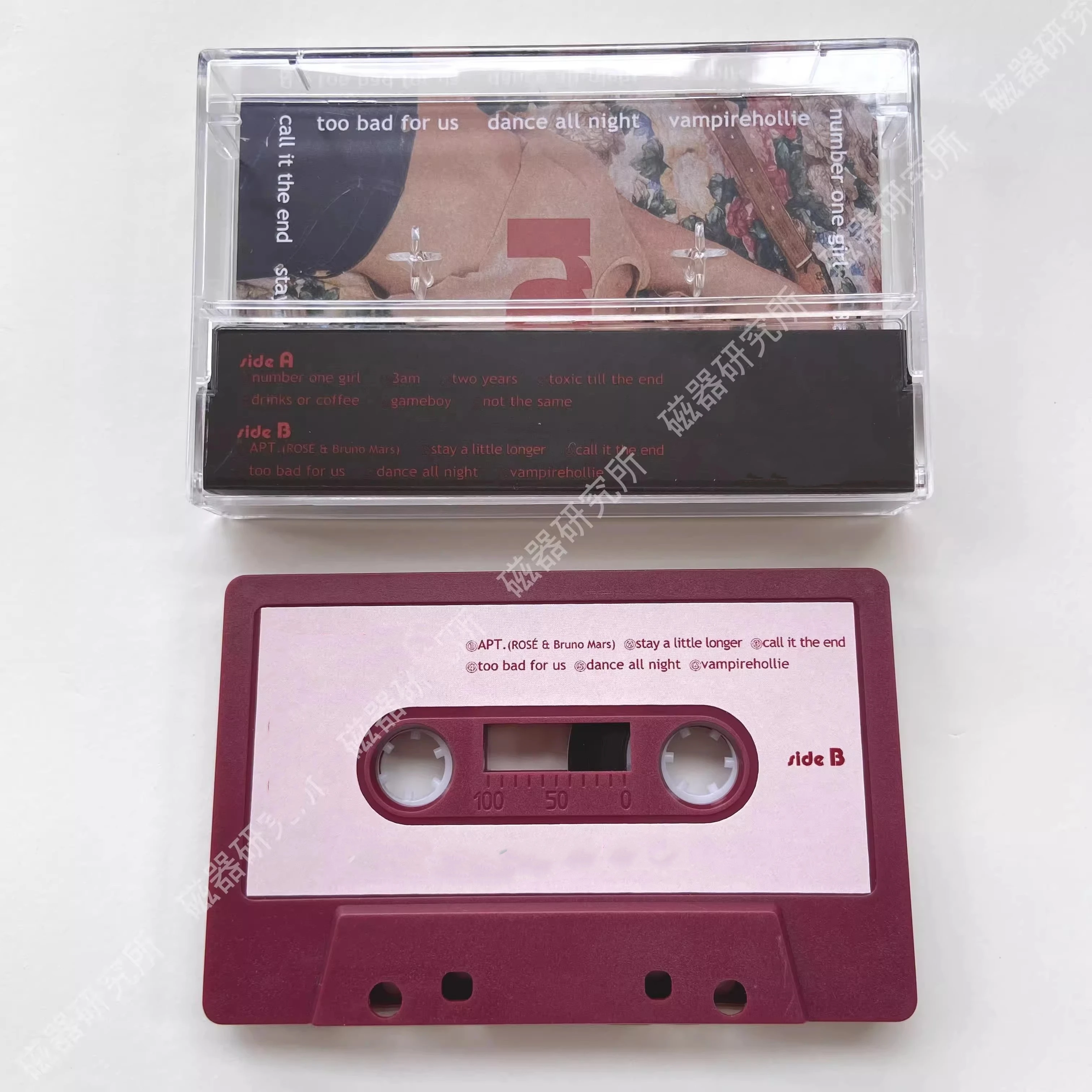 K-pop Girl Idol Groups APT Music Tape Rosie Album Vampirehollie Cassette Cosplay Walkman Recorder Car Soundtracks Box Collection - view 4