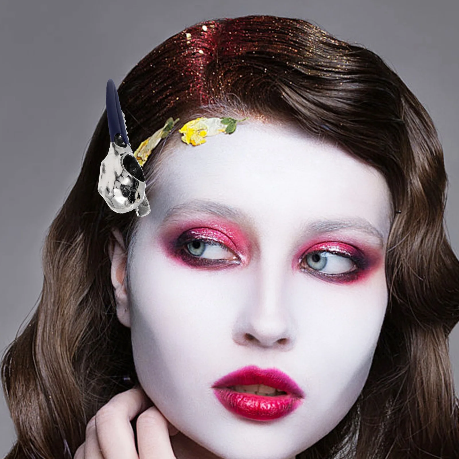 

Bird Skull Hair Clip Gothic Halloween Hair Accessory for Women Clip Party Cosplay Barrettes Goth Style Decor