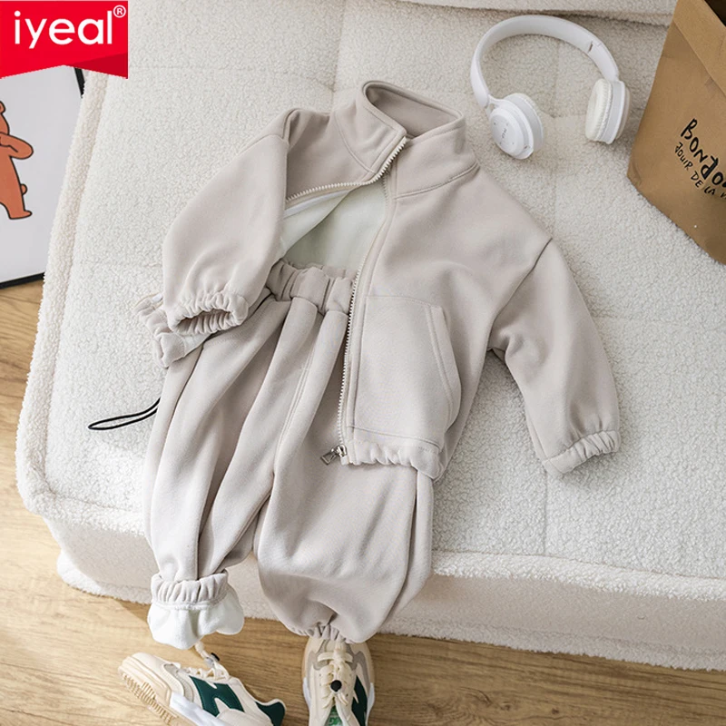 IYEAL Children\'s Baby Clothing Sets  Winter Fleece Casual 2 PCS Child Sets Sport Suit for Girls Boys Clothes Coat+Pants 1-6 Yrs