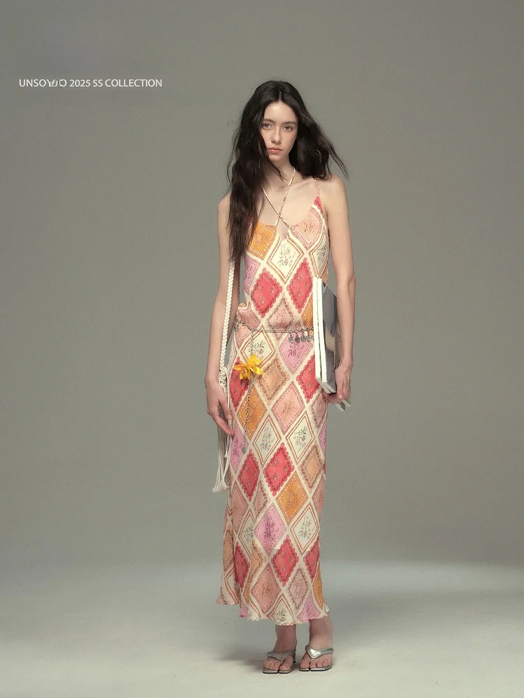 

Женское шелковое платье UNSOYAO с принтом, V-образным вырезом, завышенной талией, А-силуэтом, для повседневной носки и офиса