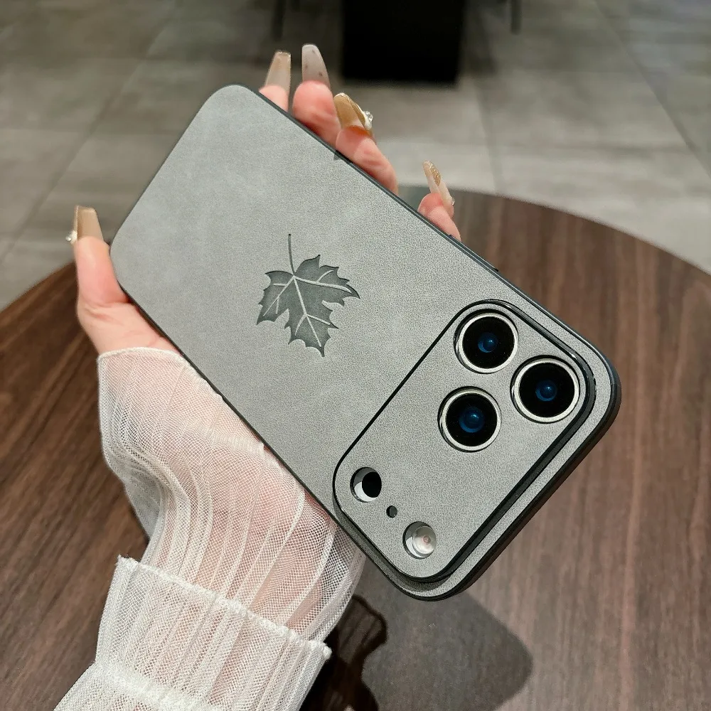 Für iPhone 17 Pro Max 17 Pro 17 Air Fall Leder 3D Maple Leaf Abdeckung Weiche Matte All-round Kamera Schutz shell Telefon Fundas