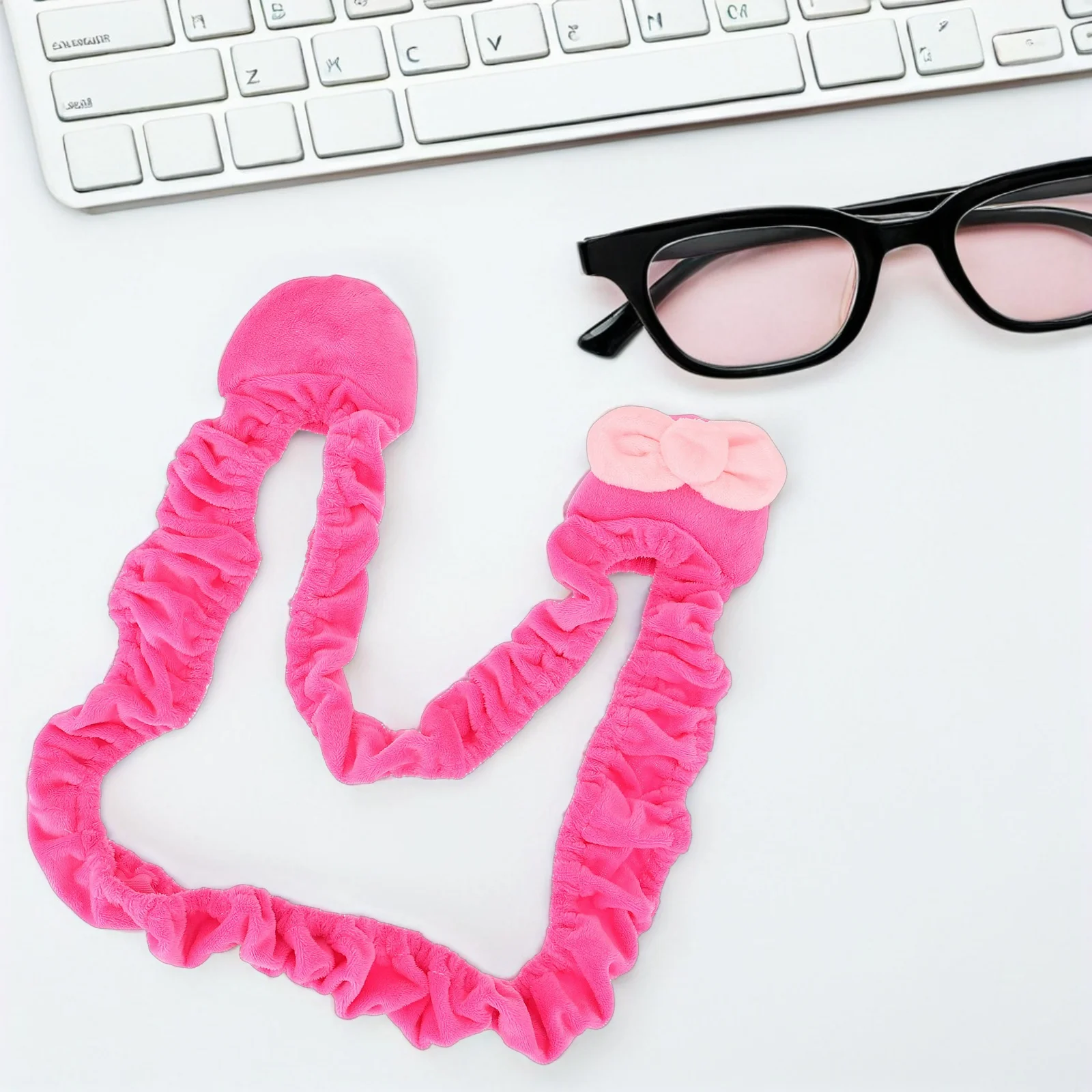 1Pcs Lovely Elastic Monitor Cover Durable Cat Ear Design Dustproof for 20-32 Inch Computer Screens Adorable Decor