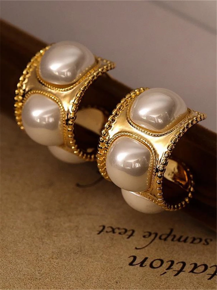 Kshmir 2024 Imitation Pearl Ear Hoops Women Fashion Earrings Jewelry Elegant Style Wedding Party Gift
