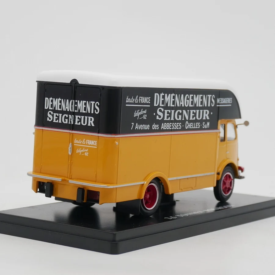 دييكاست Ixo 1:43 مقياس رينو 2.5 طن سبيكة سيارة نموذج تحصيل لعبة هدية تذكارية عرض حلية