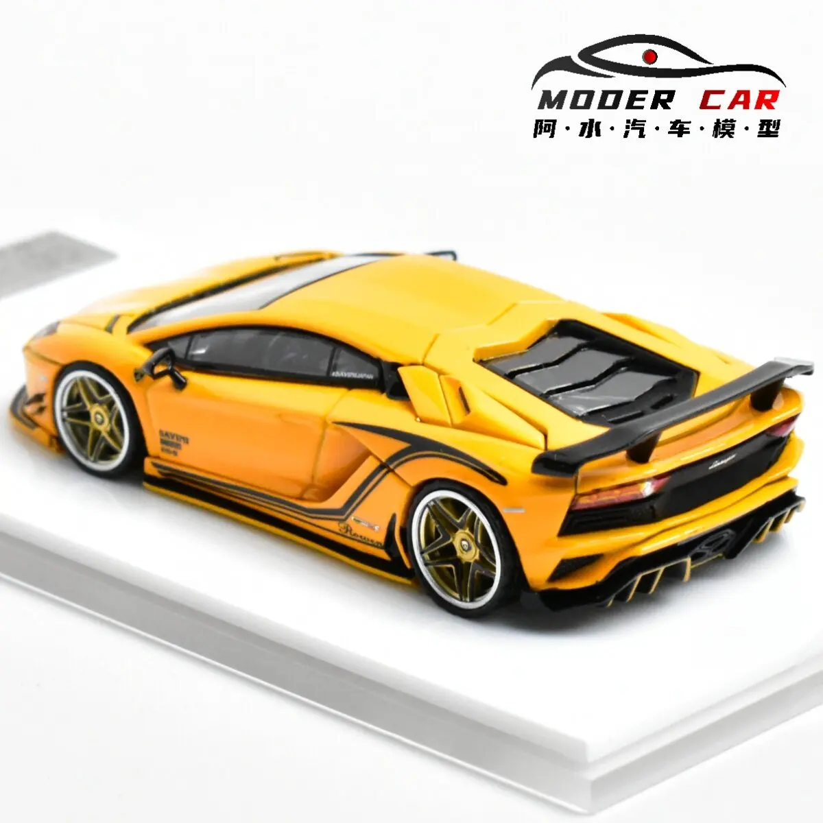 Rotierendes Rad ROWEN 1:64 Hobby-Modellauto für Erwachsene Aventator S aus Druckguss