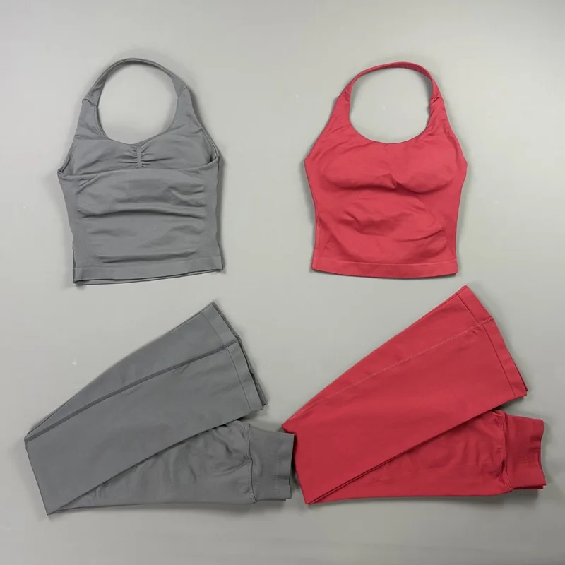 2-teiliges Flare-Leggings-Set: Nahtloses Neckholder-Sporttop und einfarbige Hüftlift-Flare-Hose für Damen – Ideal für Workout & Fitness – Detail 11