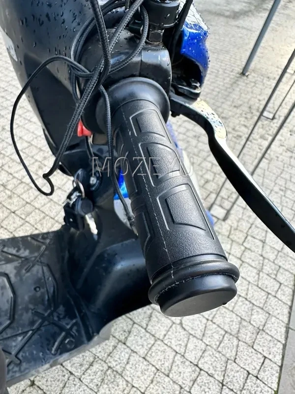 universal Motorcycle 12V 7/8" 22mm Motocross Hot Hand Grips Heated Grip For yamaha XVS950 XVS1300 XVS TDM900 TDM850 TDM 850 900 6