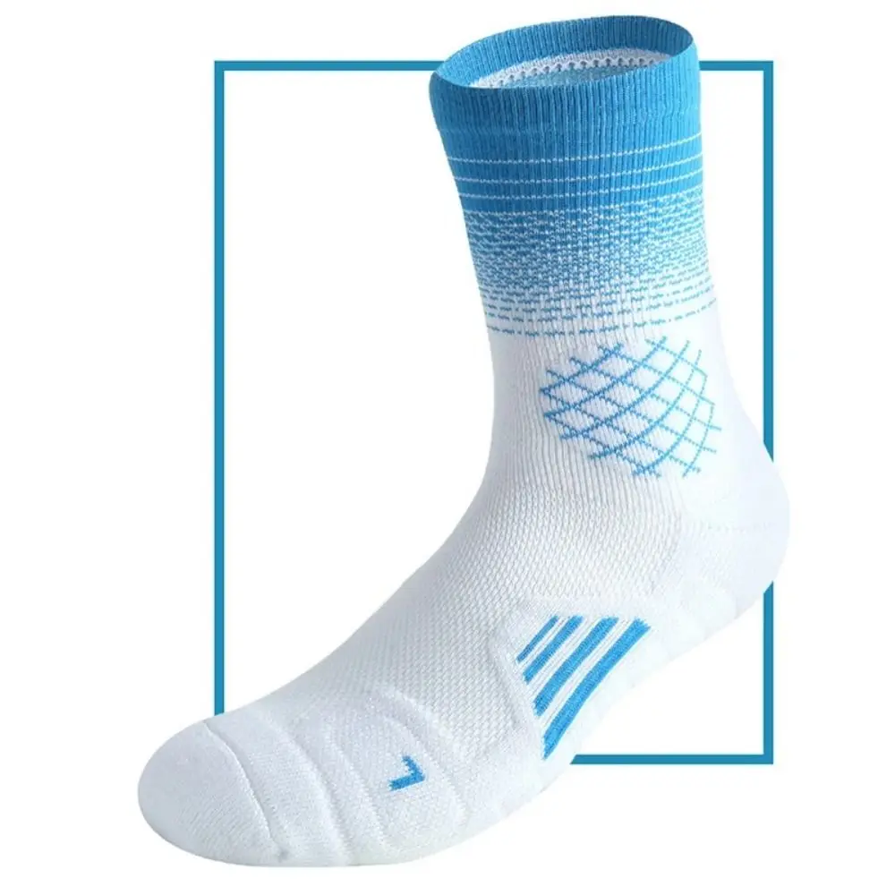الرجبي التجفيف السريع جوارب رياضية تنفس موضة جوارب متوسطة منشفة أسفل التدرج اللون كرة السلة جوارب كرة القدم في الهواء الطلق