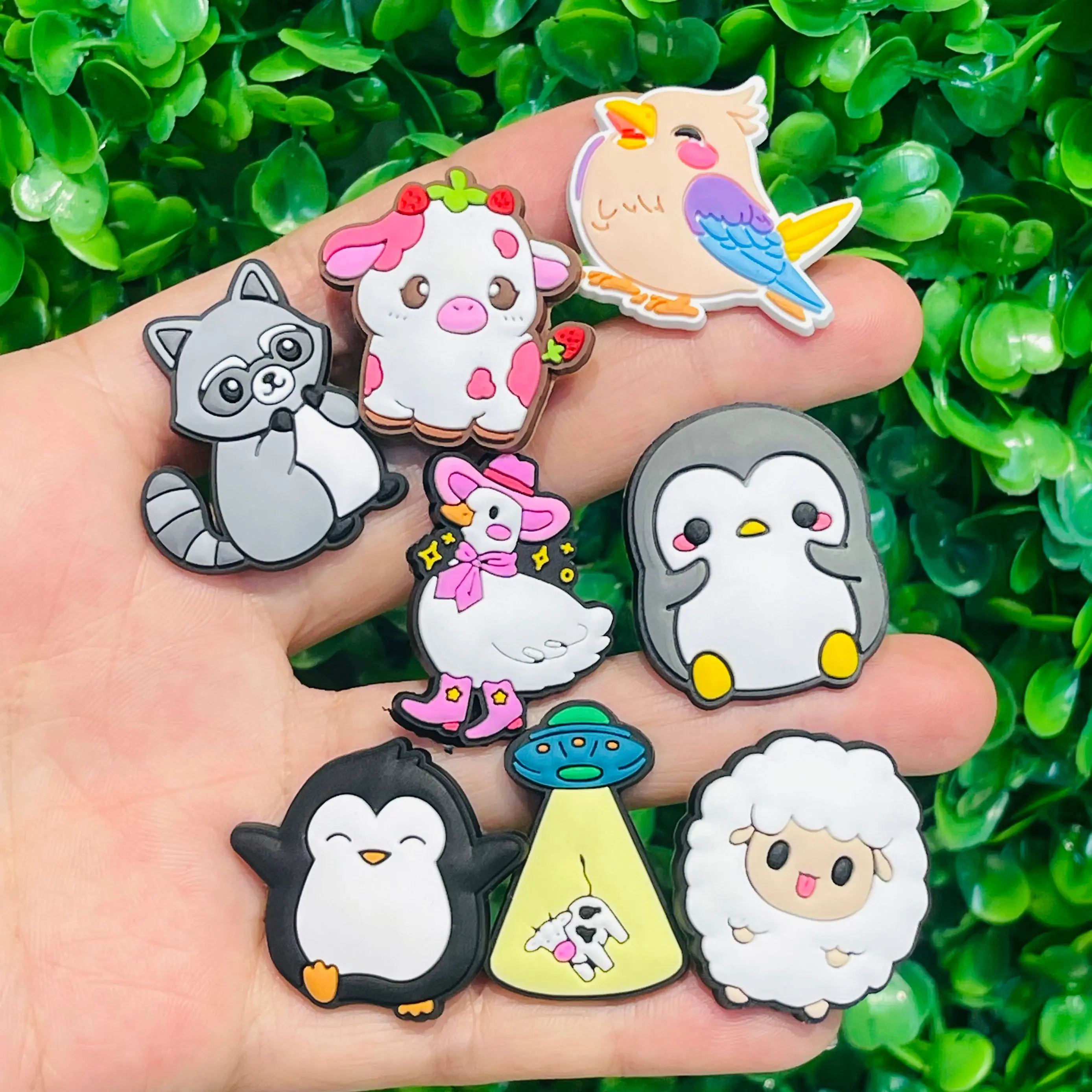 

8-50Pcs Duck Cow Sheep PVC Children Shoe Charms Mix Cute Animals Sandal Shoes Buckle Accessories DIY Backpack