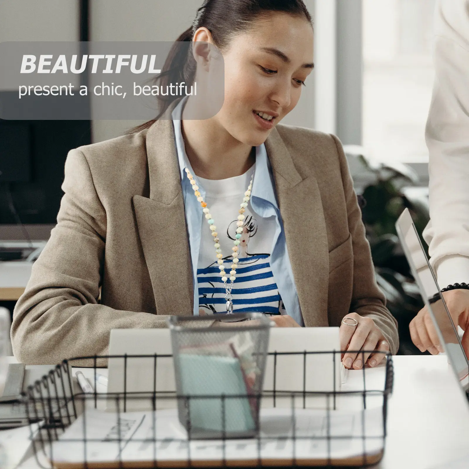 

Набор: модный бейдж-держатель на шею с цепочкой и бусинами для медсестер, для работы, школы, офиса