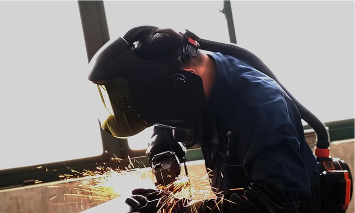 

Customization Soldadura Eléctrica Auto Darkening Welding Mask Welding Hood with air Filter Respirator