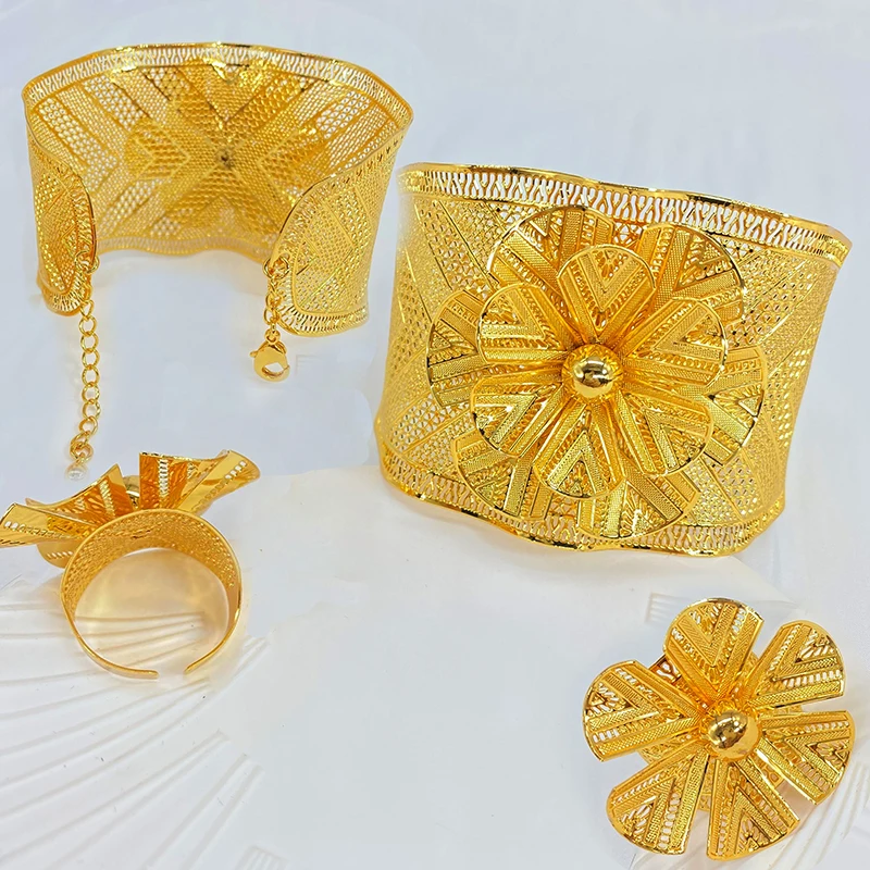 Newest Fashion Jewelry Set  Dubai 24K Gold Plated Flower Shape Luxury 4-Pcs Set For Women Wedding Party Anniversary Gift