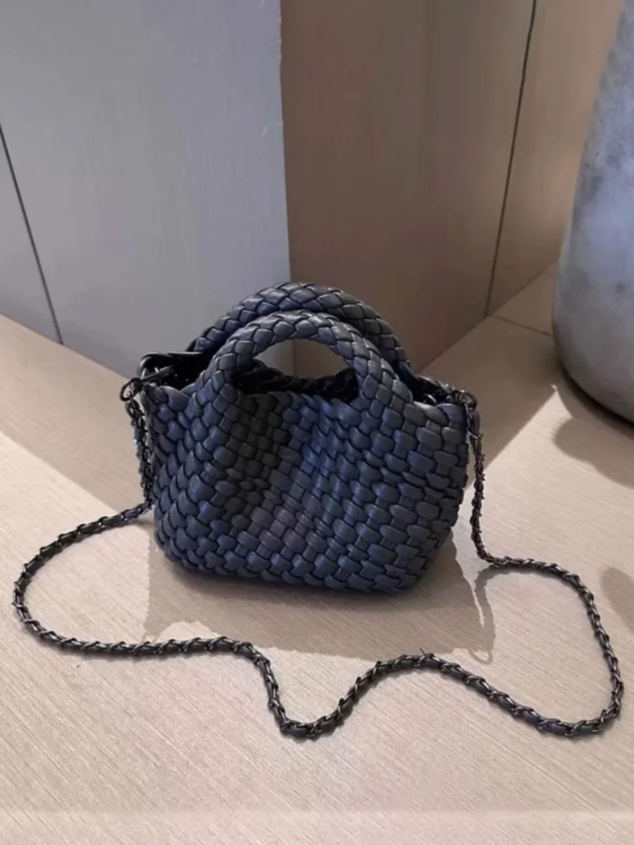 

Handwoven Faion Handbag Single Color Simple Match Commuting High-End Feelings Crossbody Chain Bag Urban Simplici