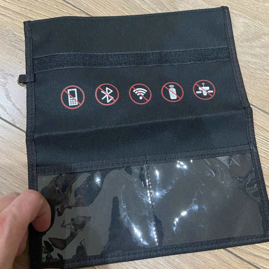 Signal Blocking Faraday Bag Anti-Radiation Anti-Hacking Tracking Spying For Cell Phones GPS RFID Anti-Theft Car Key FOB Bag
