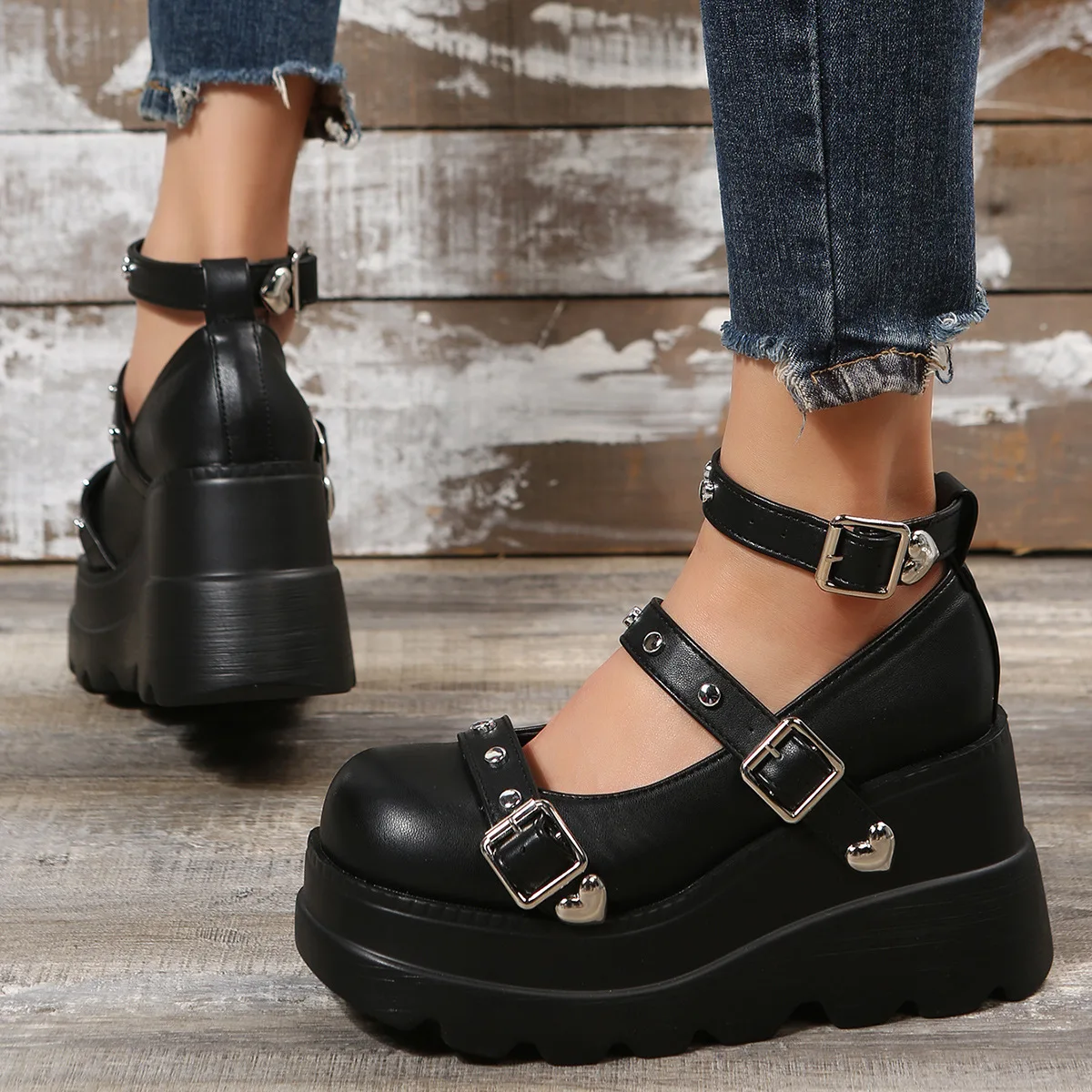 Brand New Ladies Goth Platform Pumps Fashion Heart Buckle Rivet Punk Wedges High Heels women\'s Pumps Party Street Shoes Woman