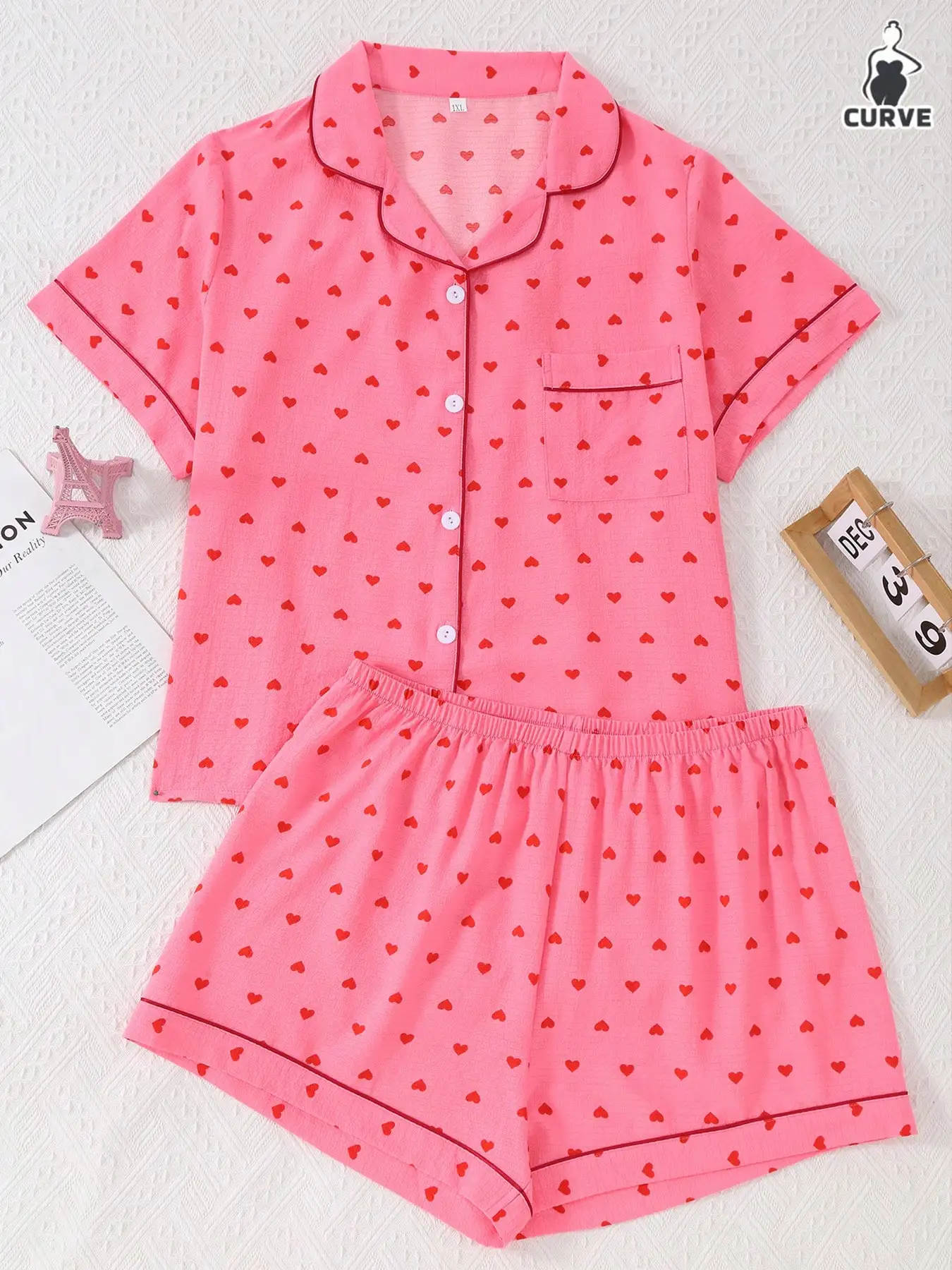 

Женский пижамный комплект больших размеров с принтом в виде сердечек, топ с короткими рукавами и шорты, одежда для сна ко Дню святого Валентина