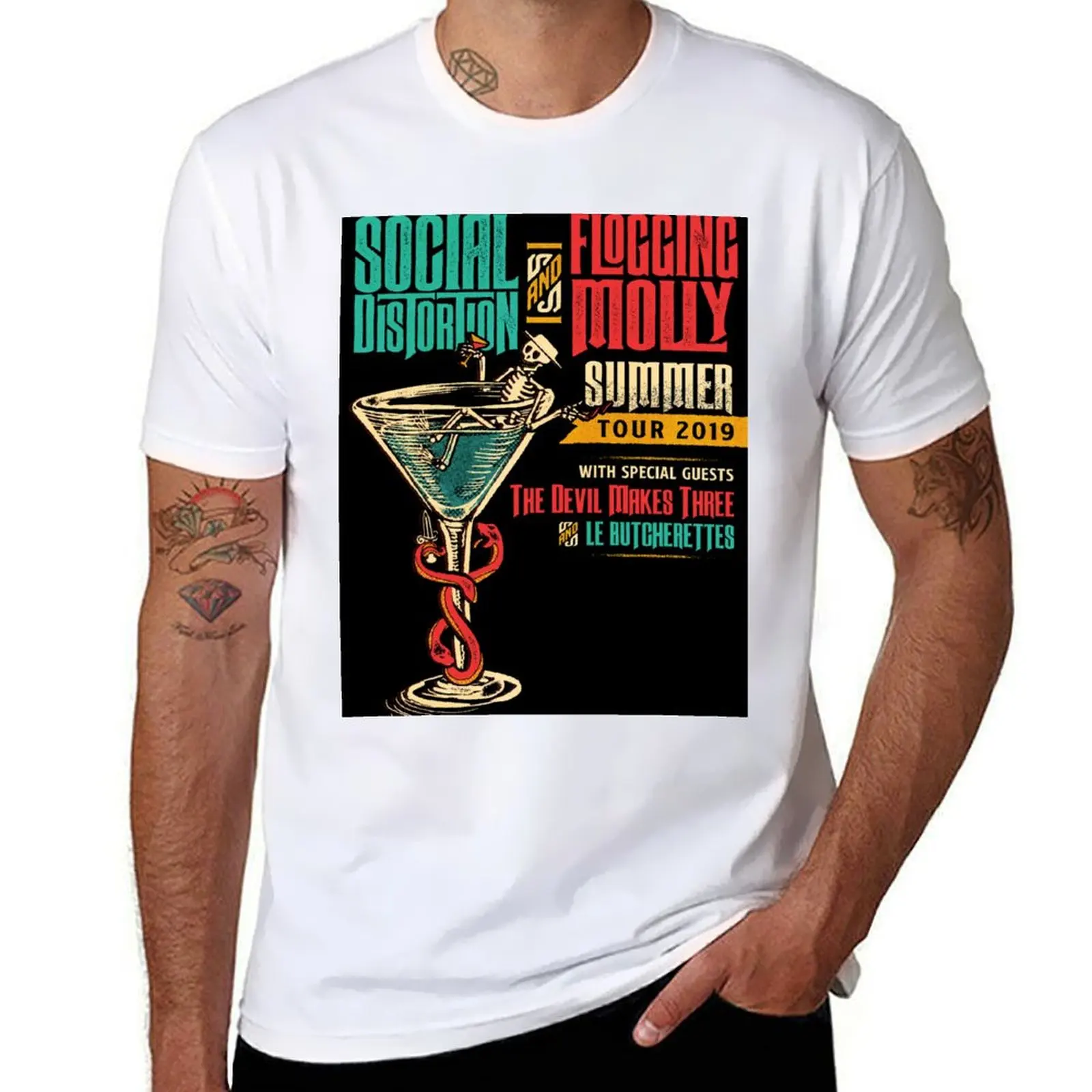 

social flogging tour 2019 hitammuda molly distortion T-Shirt man t shirts for men g man t shirts for men T-Shirt