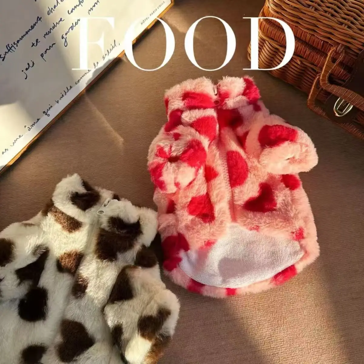 

Pet Dogs Cats Luxury Coat Fleece Pet Clothes Dog Costume French Bulldog Outfit Coat Fur Jacket Schnauzer Chihuahua Pet Clothing