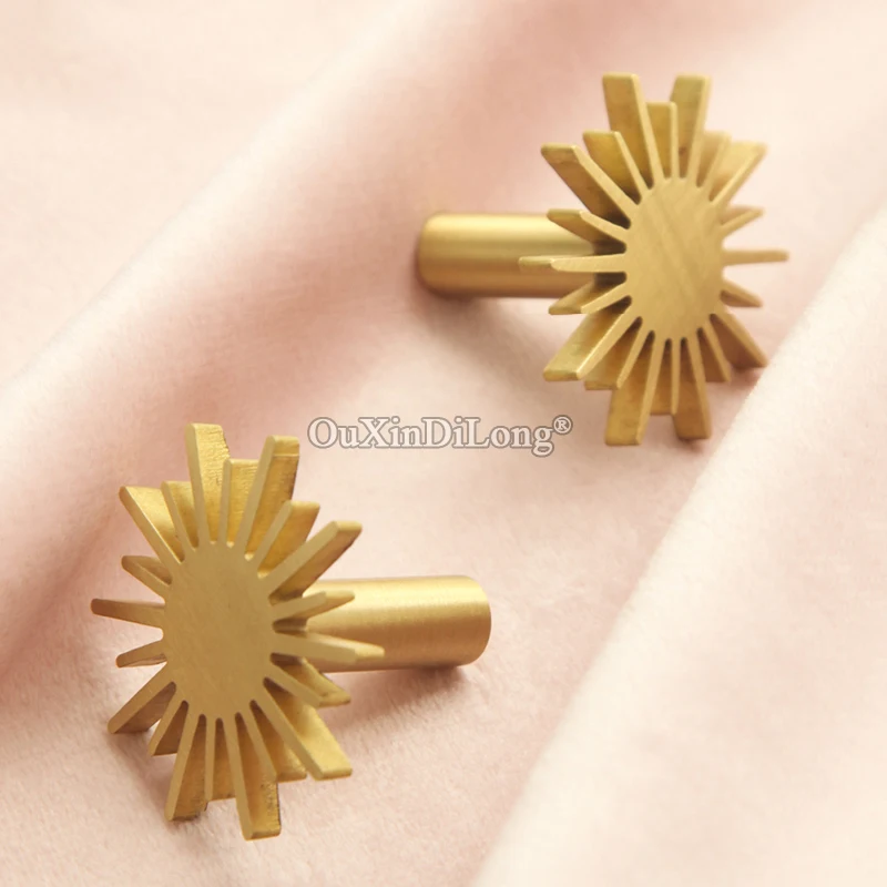 

4PCS Pure Brass Sunlight Furniture Pulls Knobs Drawer Knobs Cupboard Wardrobe Kitchen Dresser TV Wine Cabinet Pulls Decorations