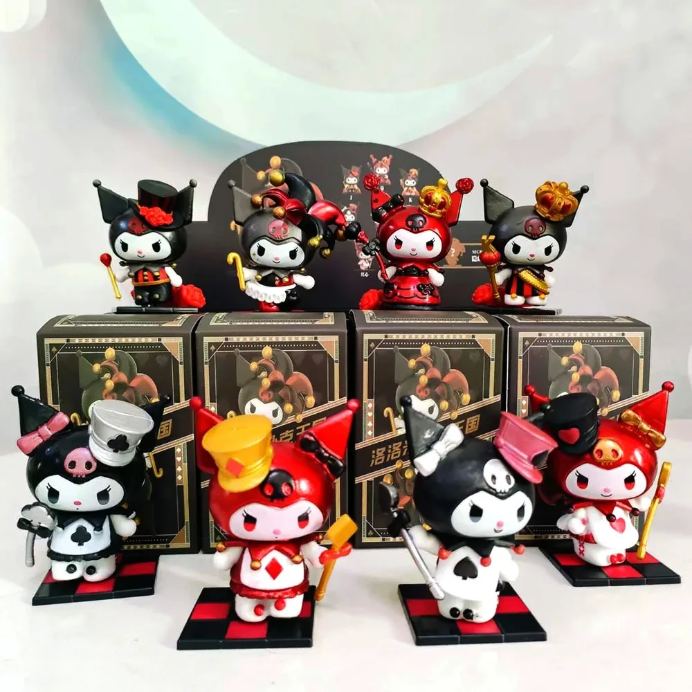 2025 caliente Sanrio Kuromi Poker Kingdom caja ciega de moda de mano lindo muñeco de escritorio de dibujos animados chica linda regalos de cumpleaños entre Navidad
