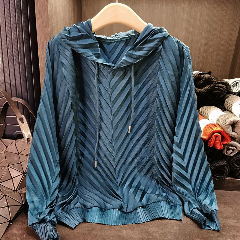 Miyake Pleated Sweater Hoodie Fashion Fold Tops Women Spring New Casual Simple Loose Big Yards Versatile Pleat Hooded Pullover