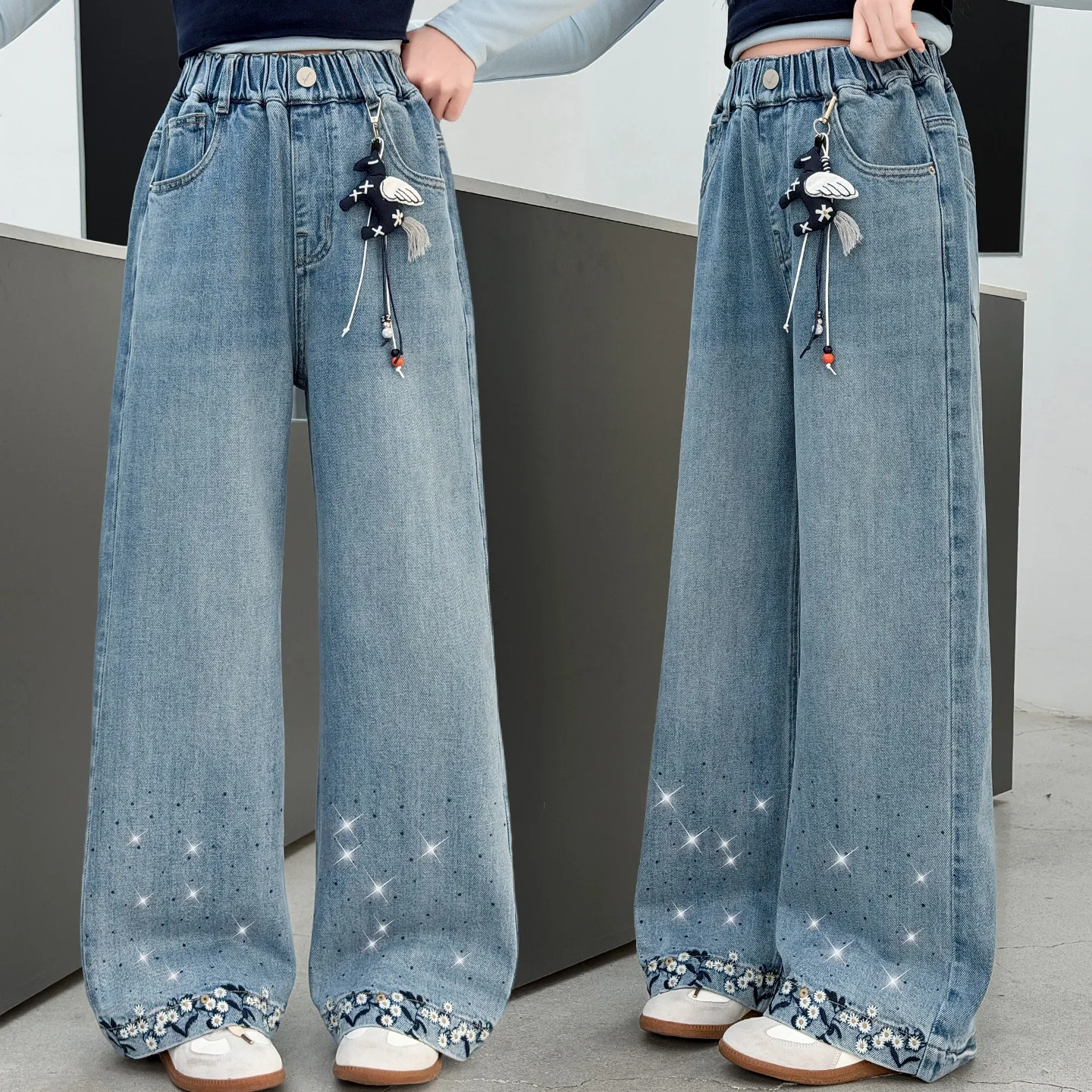 Mädchen Mode-Jeans Frühling Herbst Neue Teenager-Jeans mit Stickerei und Glitzersteinen, Lose Gerade Denim-Hose, Kinder Weite Beinhose