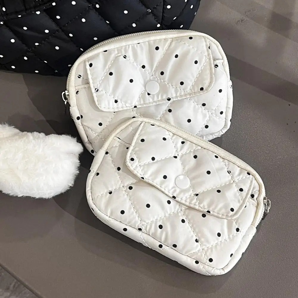

Polka Dot Storage Bag Versatile Ladies Sanitary Napkin Bag Mini Portable Wallet Earphone Bag Small Makeup Organizer Bag