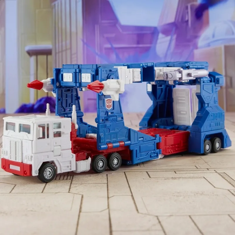 Nieuwe producten op voorraad Transformer G1 Ultra Magnus geanimeerd speelgoed Garage Kit ‌ Art Toy anime karakters vakantiecadeaus interessant