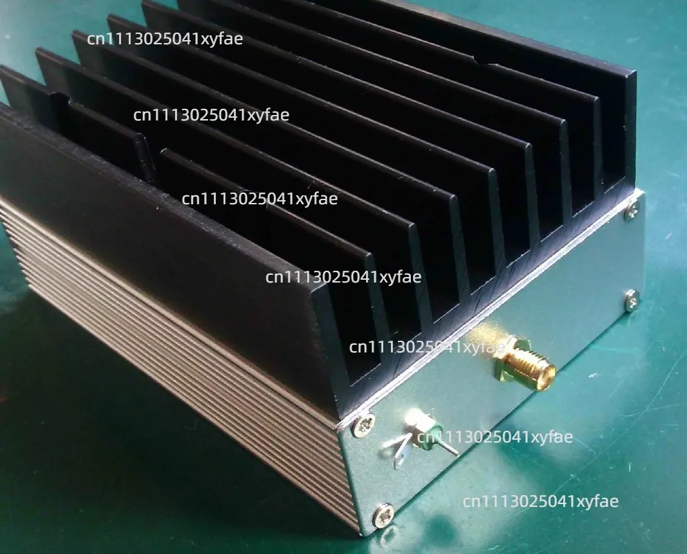 136MHz-174MHz VHF RF Power Amplifier 144MHz Band 1mW Input 10W Output Signal Boost Expansion Module